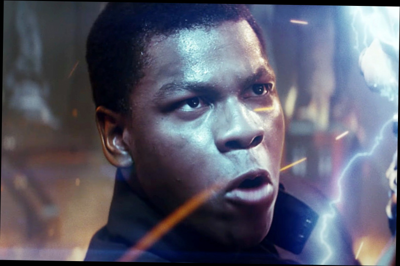 John Boyega, 'Sadece Siyahlarla Çıkıyorum' Açıklaması Üzerine Eleştiriye Alkışladı