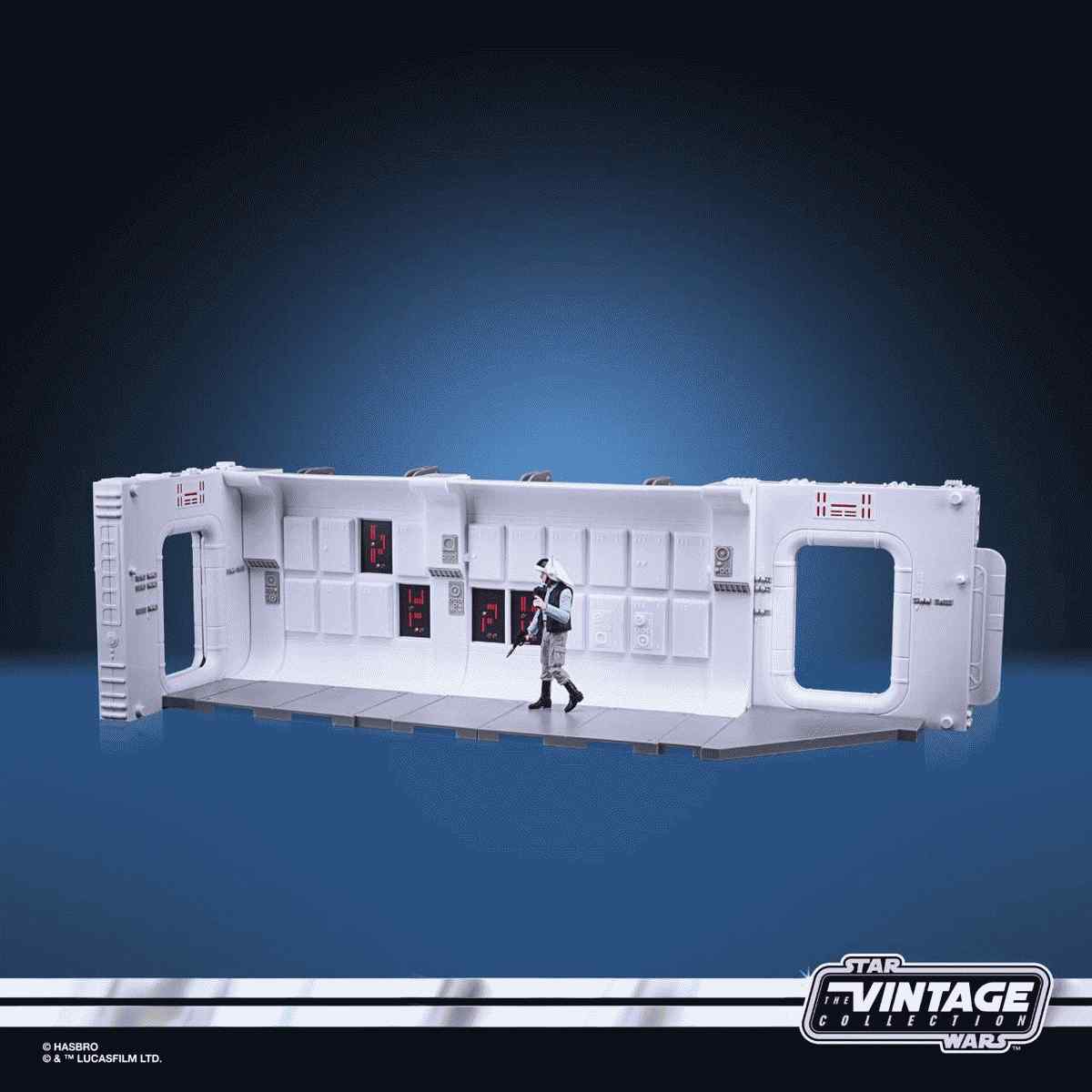 Zostava STAR WARS THE VINTAGE COLLECTION 375-palcový TANTIVE IV HALLWAY - oop (1)