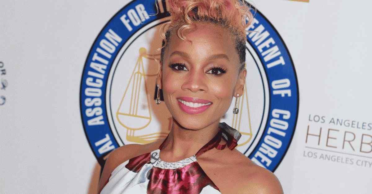 Låt den rätta komma in: Vampire-serien lägger till dem Star Anika Noni Rose