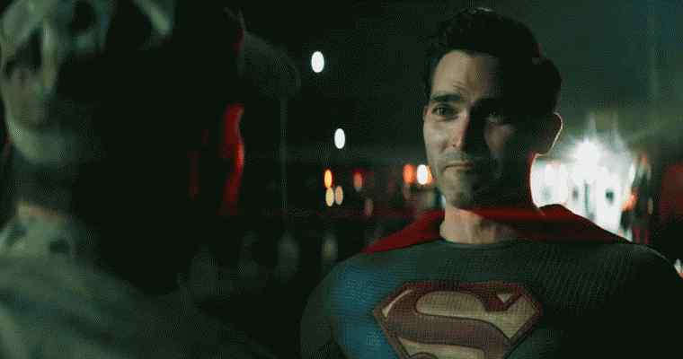 Superman ve Lois İlk Beş Bölümünü HBO Max'te Geri Dönüşüne Hazırlanıyor