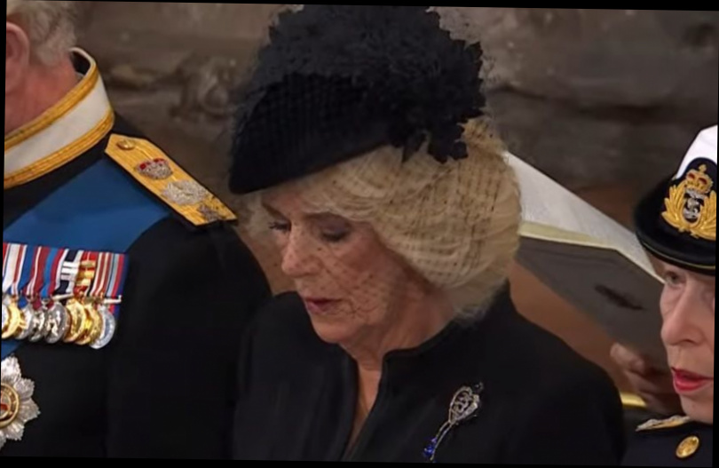 La reina consort Camilla odia Kate Middleton? L'esposa del rei Carles suposadament gelosa perquè la reina Isabel va deixar la seva col·lecció de joies amb el cònjuge del príncep Guillem