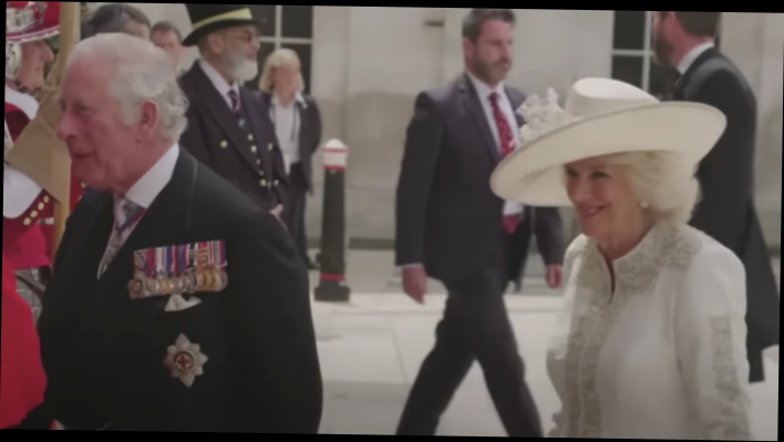 Kral Charles'ın Karısı Camilla Parker-Bowles, Taç Giyme Sırasında Konsorsiyum Unvanını Bırakacak ve Kraliçe Olacak mı? Kraliçe Elizabeth'in Duyurusu, İngiltere'yi Yeni Rolüne 'Hazırlamak' Oldu