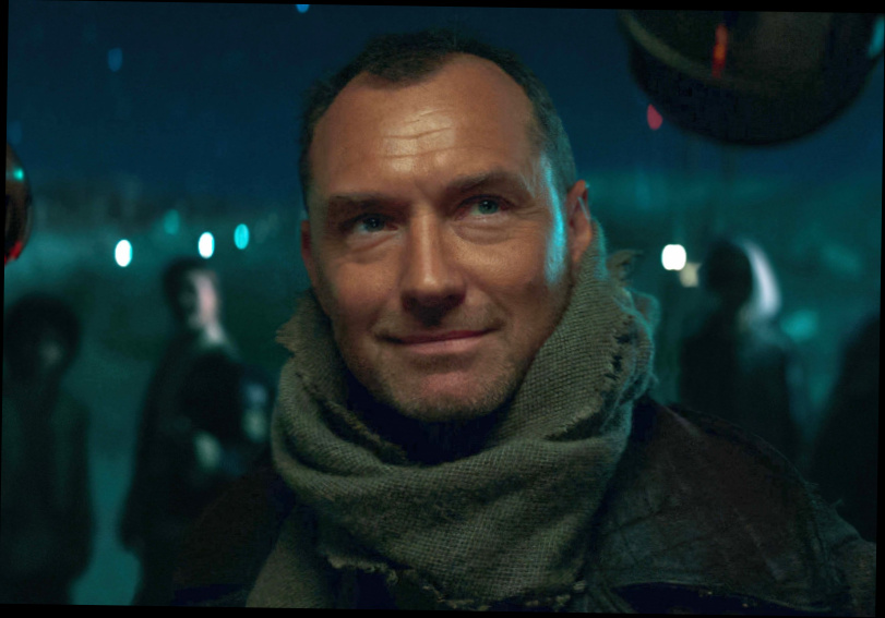Star Wars: Skeleton Crew Nhà văn trêu chọc nhân vật của Jude Law là 'loại Jedi mới'